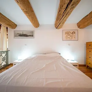 Apartment Air-conditioned Loft In The Heart Of The Old Port 